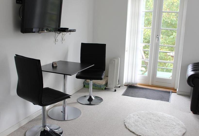 Det Gamle Apotek Bed & Breakfast