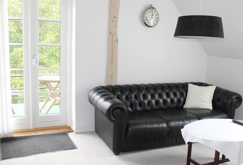 Det Gamle Apotek Bed & Breakfast