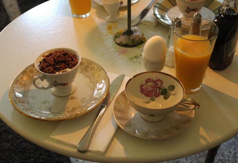 Det Gamle Apotek Bed & Breakfast