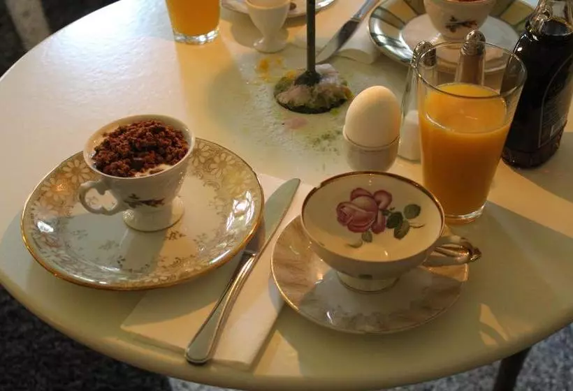 Det Gamle Apotek Bed & Breakfast