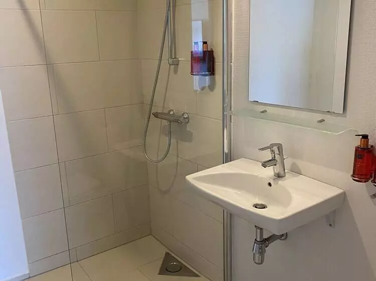 Aamiaismajoitus (B&B) Sov Godt Herning