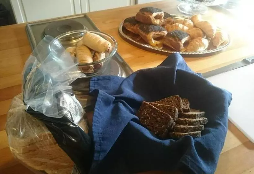 Dåstrup Bed & Breakfast