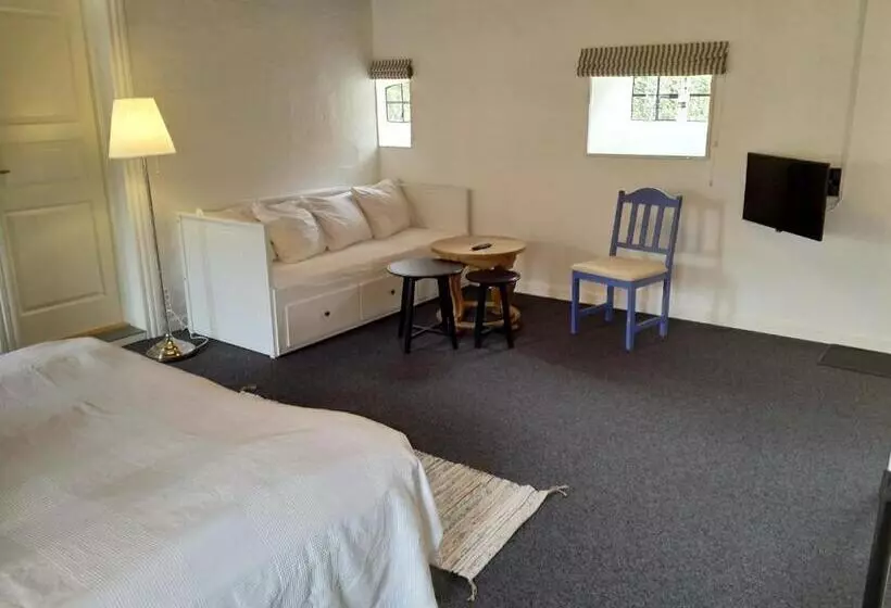 Dåstrup Bed & Breakfast