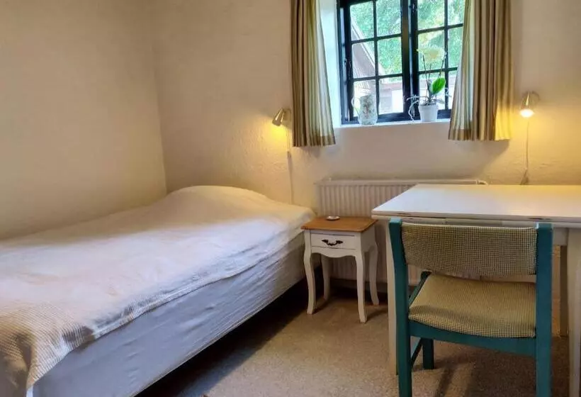 Dåstrup Bed & Breakfast