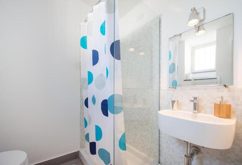 Gioia 13 Rooms & Apartments