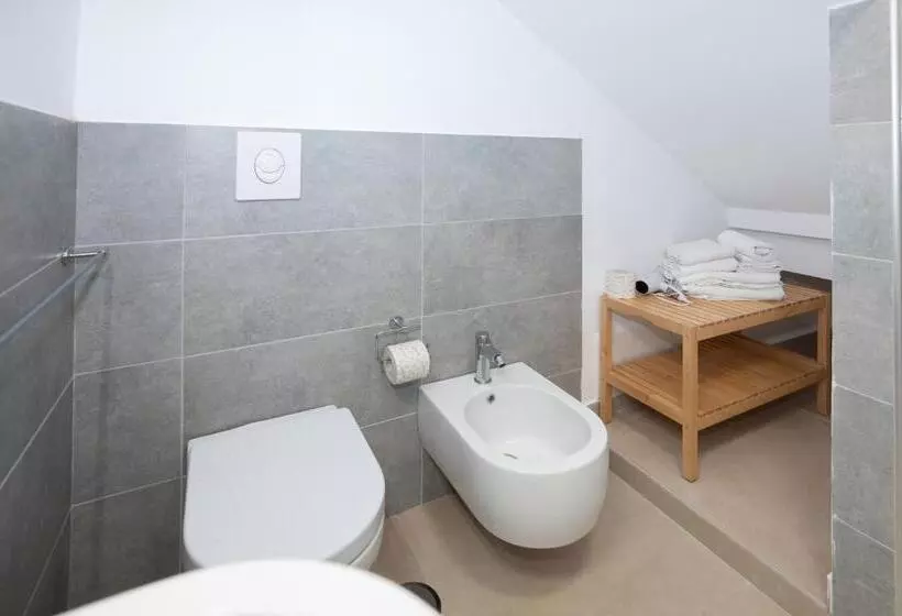 Gioia 13 Rooms & Apartments