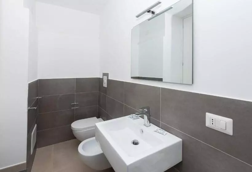 Gioia 13 Rooms & Apartments