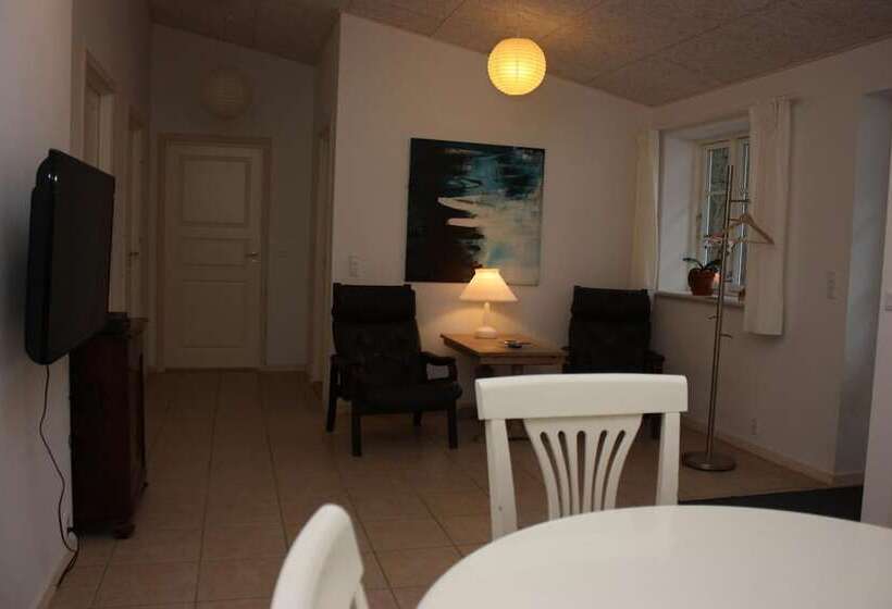 Holmehuset Bed & Breakfast