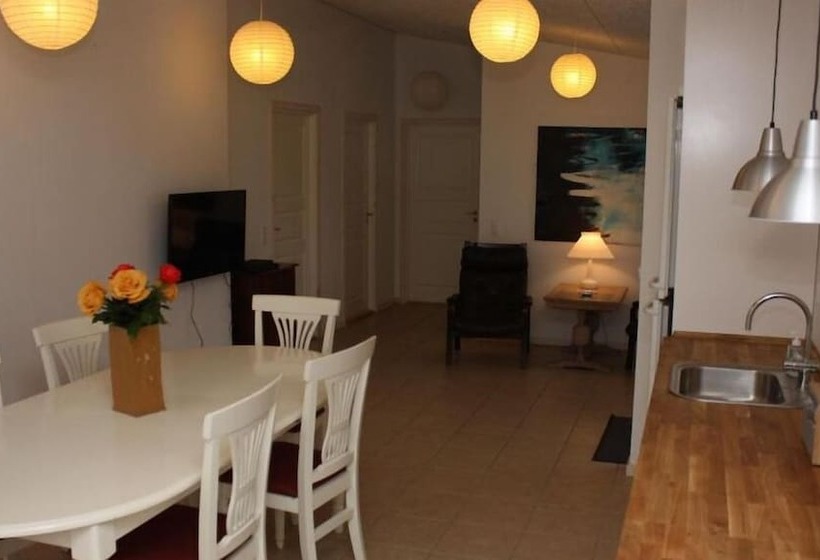 Holmehuset Bed & Breakfast