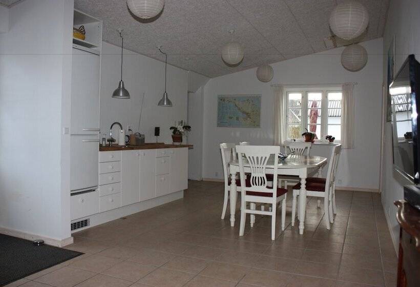 Holmehuset Bed & Breakfast