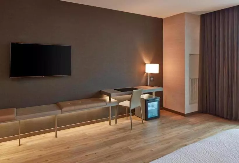 Ac Hotel Columbus Dublin