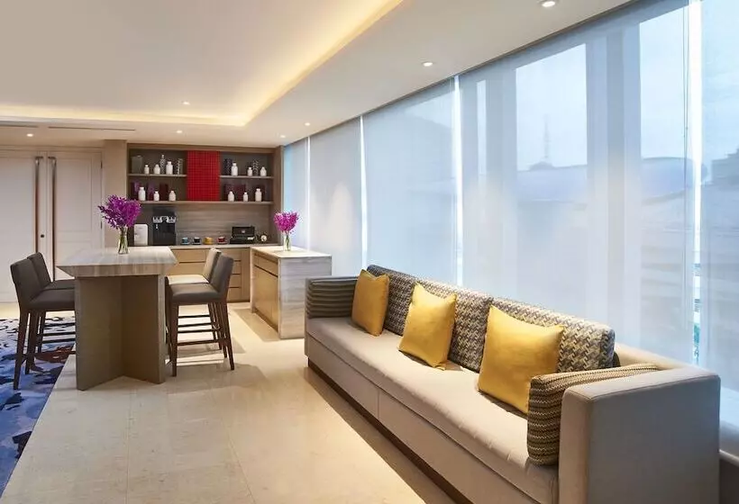ホテル Amari Johor Bahru