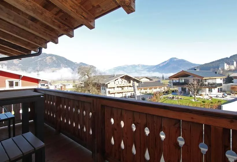 هتل Avenida Mountain Resort By Alpin Rentals   Incl Summercard
