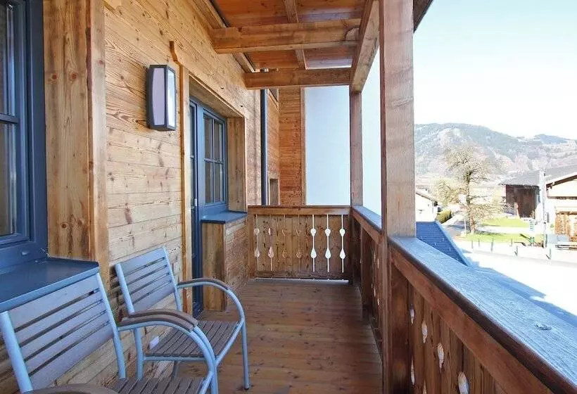 هتل Avenida Mountain Resort By Alpin Rentals   Incl Summercard