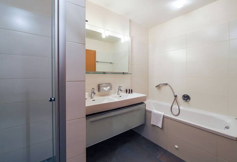 هتل Avenida Mountain Resort By Alpin Rentals Incl Summercard