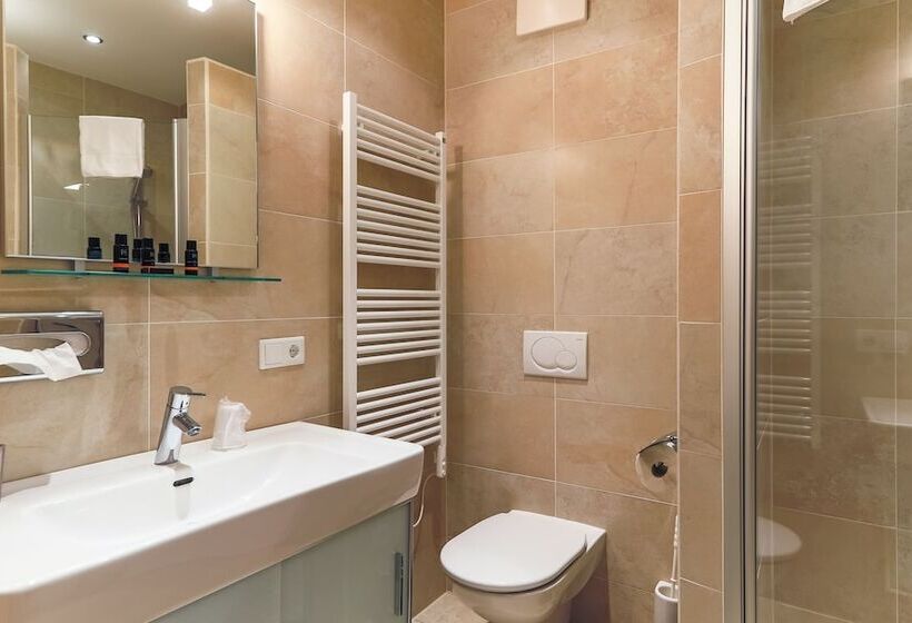 هتل Avenida Mountain Resort By Alpin Rentals Incl Summercard