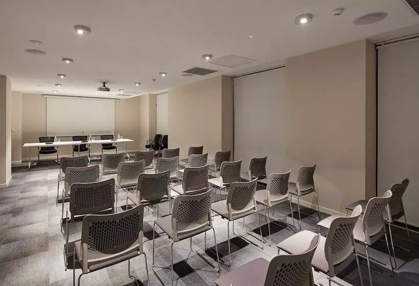 هتل Gallery Palace