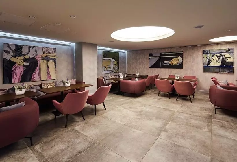 هتل Gallery Palace
