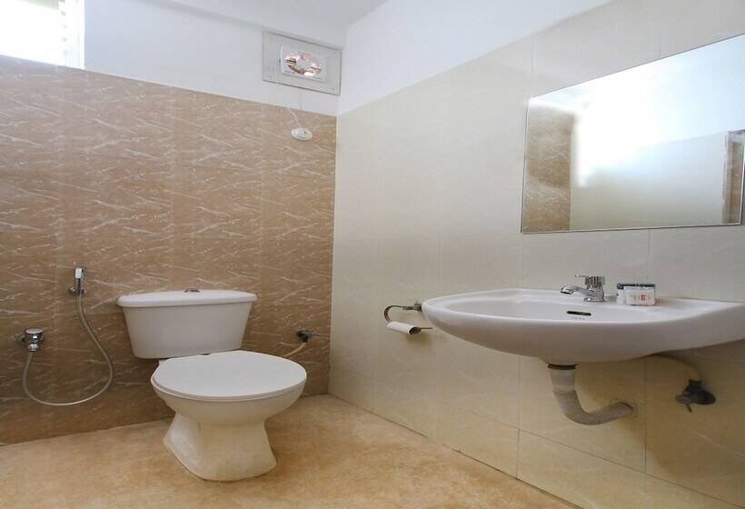 هتل Itsy By Treebo Blue Dawn Suites