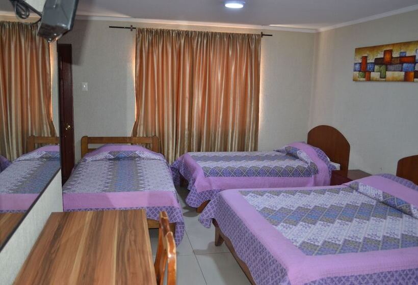 ホテル Santa Laura