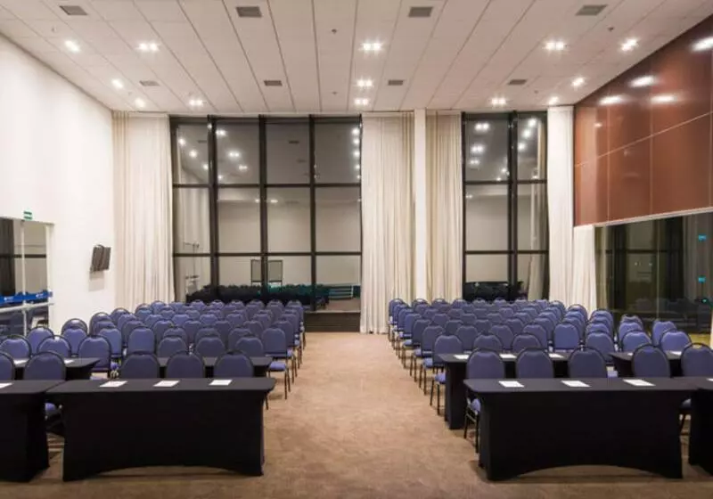 Hotelli Transamerica Executive Taboao Morumbi