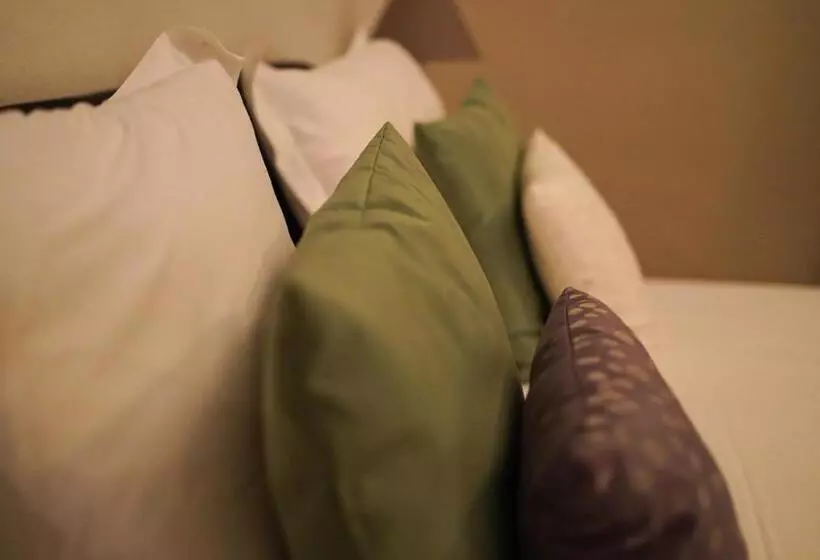 پانسیون A Propos  Suites Et Chambres