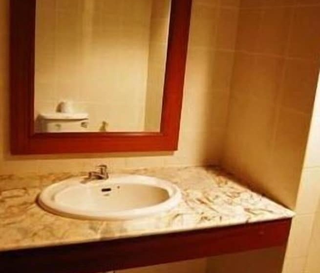 פנסיון Aloha Apartment