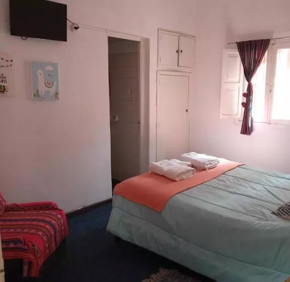 تختخواب و صبحانه Hospedaje Los Cardones