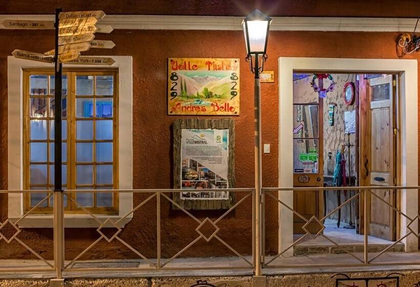 Hostal Valle Mistral