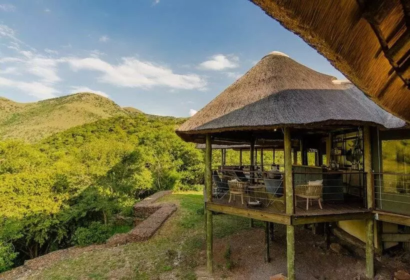 هتل Humala River Lodge