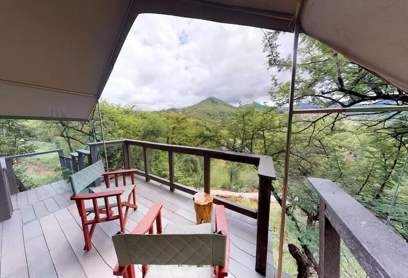 هتل Humala River Lodge