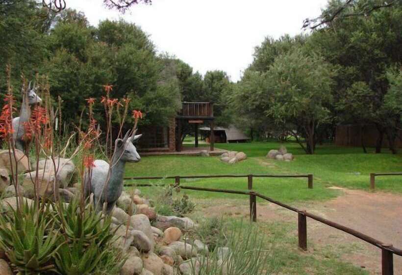 호텔 Ko Ka Tsara Bush Camp