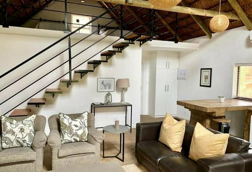 호텔 Ko Ka Tsara Bush Camp