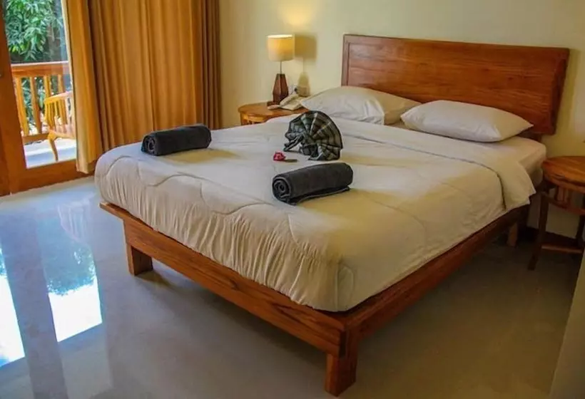 ホテル Komodo Lodge