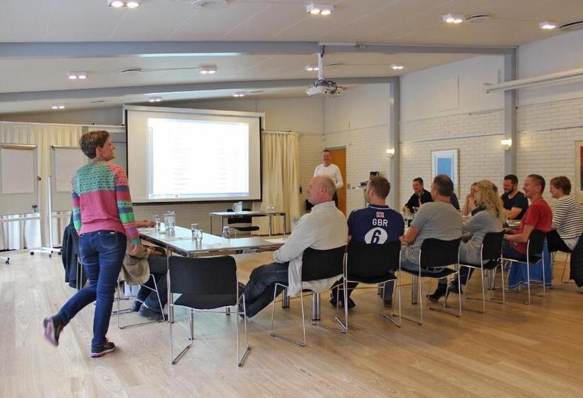 فندق Rørvig Centret