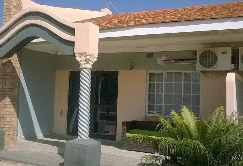 هتل Sahara Stones