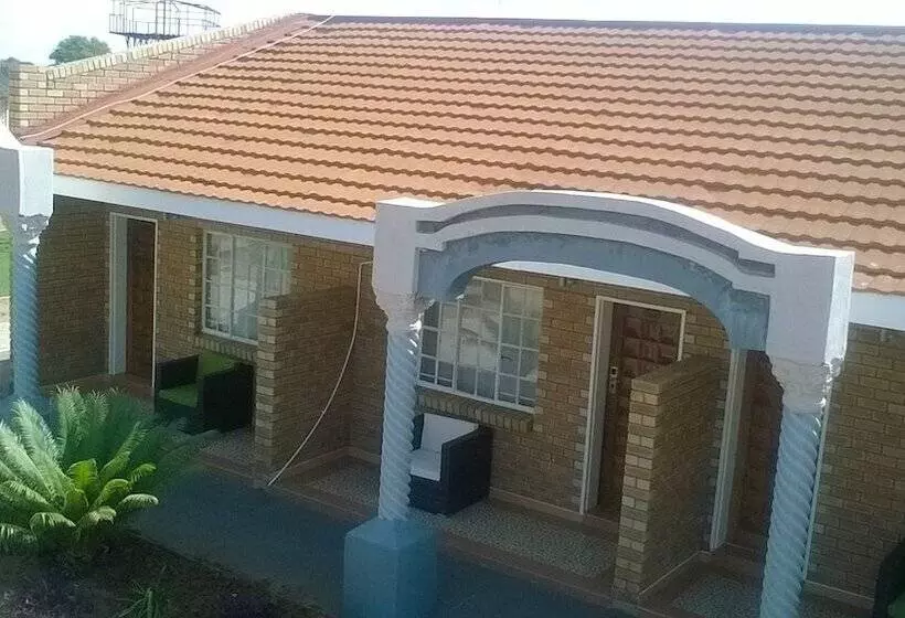 هتل Sahara Stones
