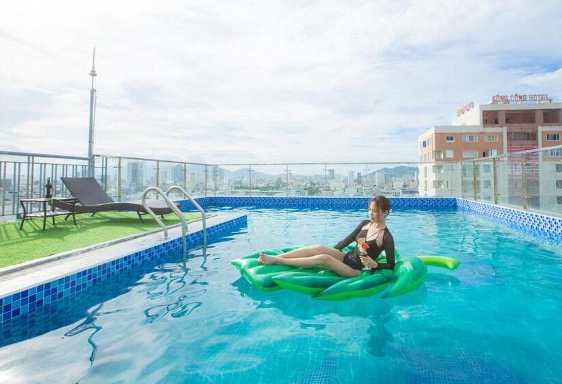 هتل Maxhome Luxury