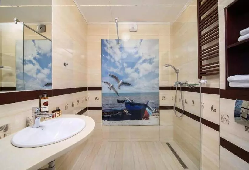 Hotelli Spa Activia
