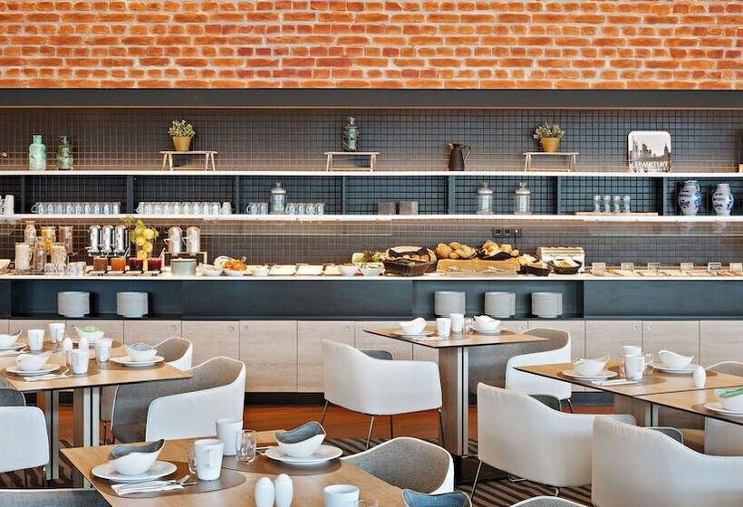 Hey Lou Hotel Frankfurt Airport