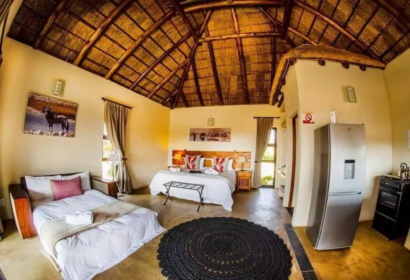 ホテル Tshikwalo Game Lodge