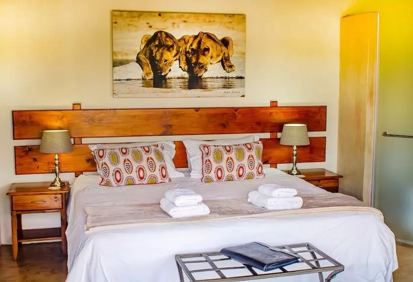 ホテル Tshikwalo Game Lodge