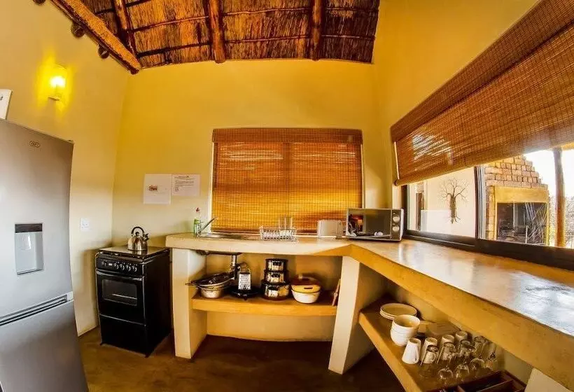 ホテル Tshikwalo Game Lodge