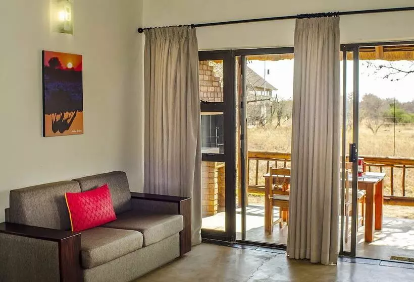 ホテル Tshikwalo Game Lodge