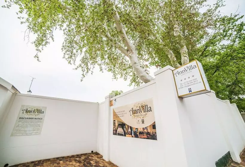 ペンション Annvilla Guesthouse