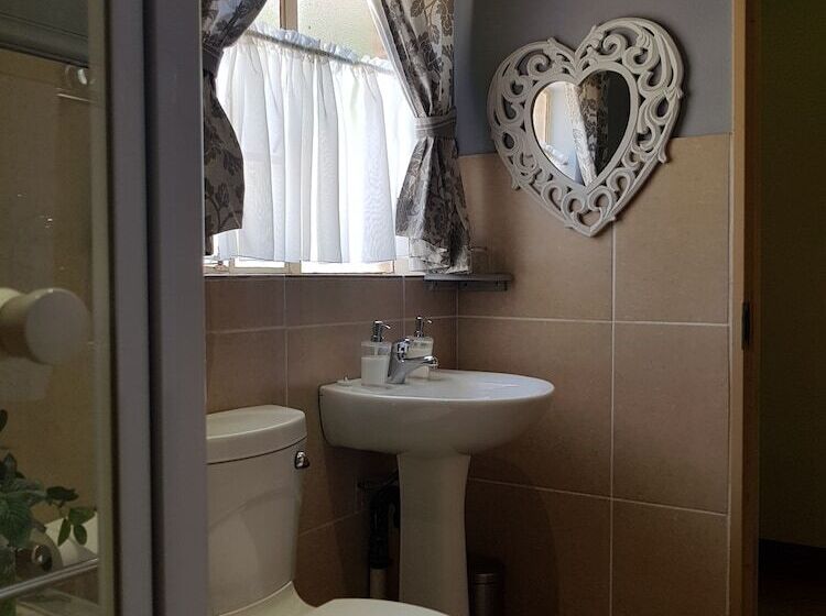 פנסיון Citrus Lane Guesthouse