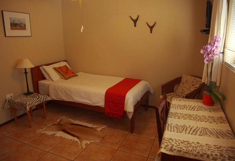 Pension Easy Five Guest House