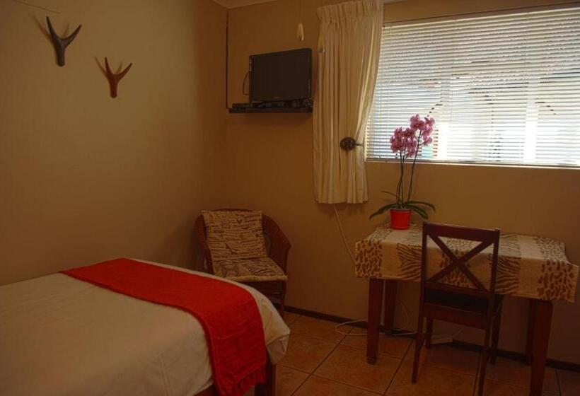 Pension Easy Five Guest House