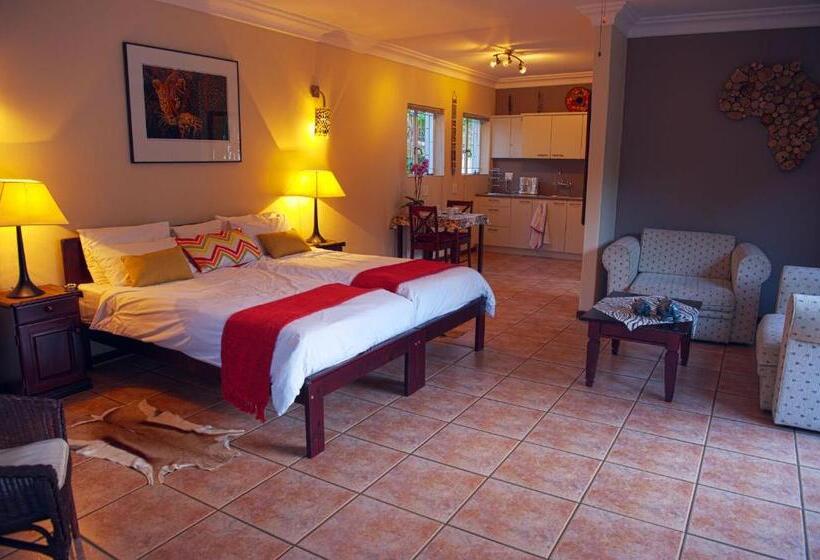 Pension Easy Five Guest House