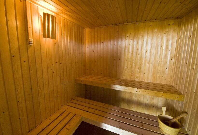 پانسیون The White House